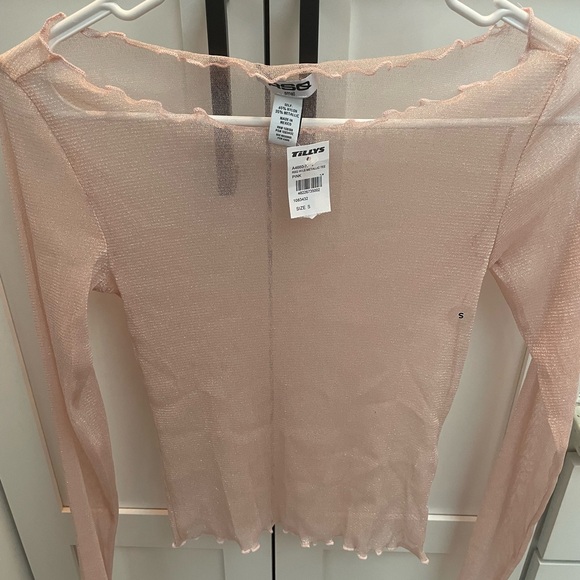 NWT-long sleeve top size small - Picture 1 of 3